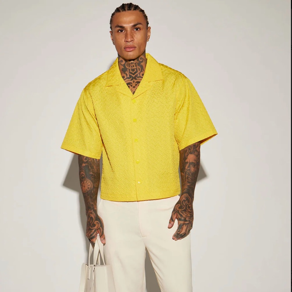 Vibrant Yellow Men's Casual Button Down Shirt